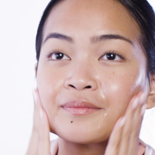 Collagen and retinol serum